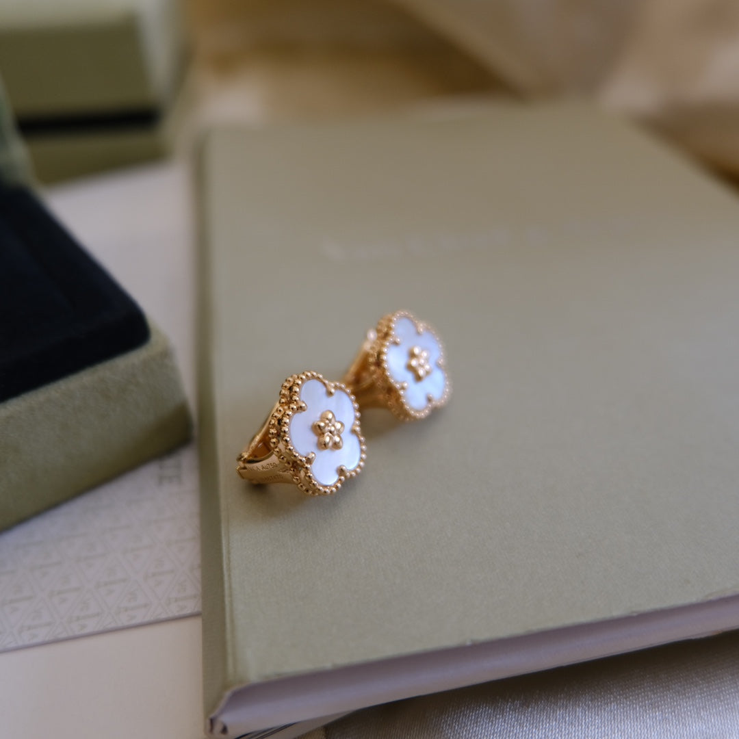[⭐Veyra]2026 NEW STYLE LUCKY SPRING EARRINGS