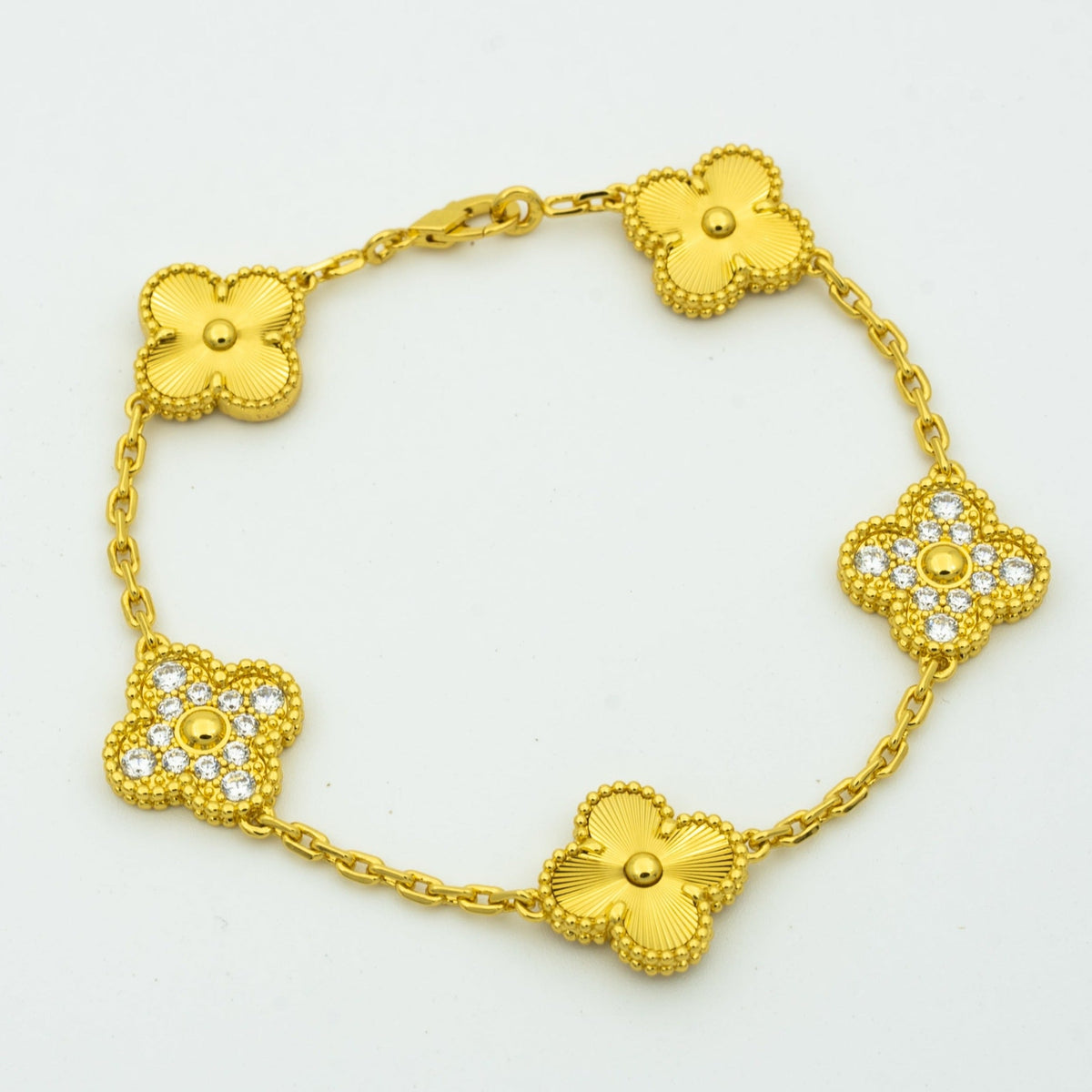 [⭐Veyra] CLOVER 5 MOTIF LASER BRACELET COLLECTION