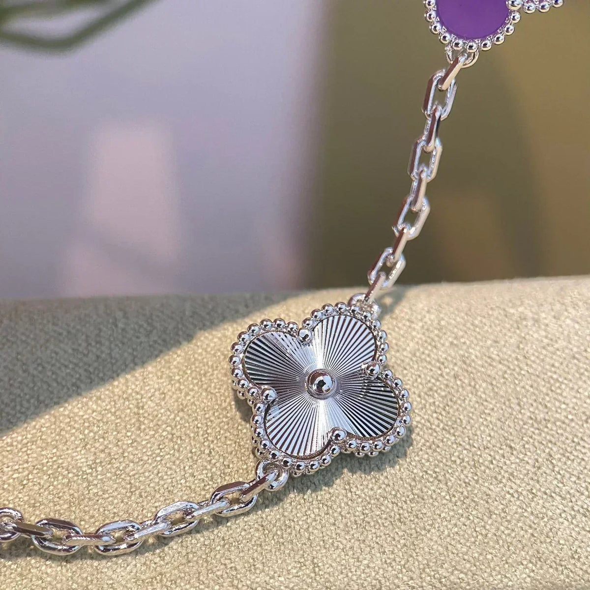 [⭐Veyra] CLOVER 5 MOTIF VIOLET BRACELET COLLECTION