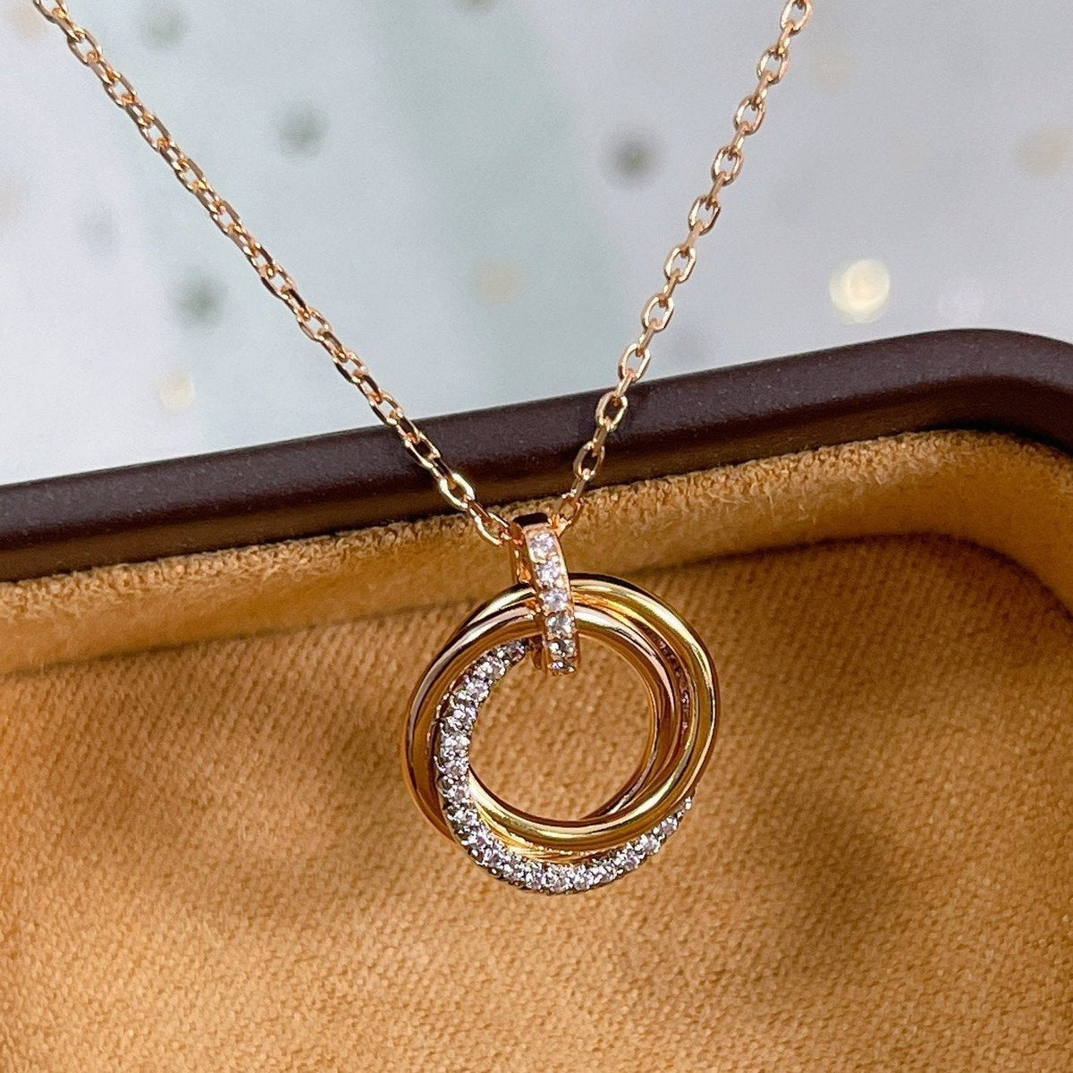 [⭐Veyra]TRINITY NECKLACE SILVER GOLD PINK GOLD DIAMONDS