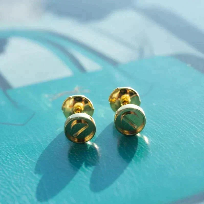 [⭐Veyra]LOVE EARRINGS GOLD 10MM