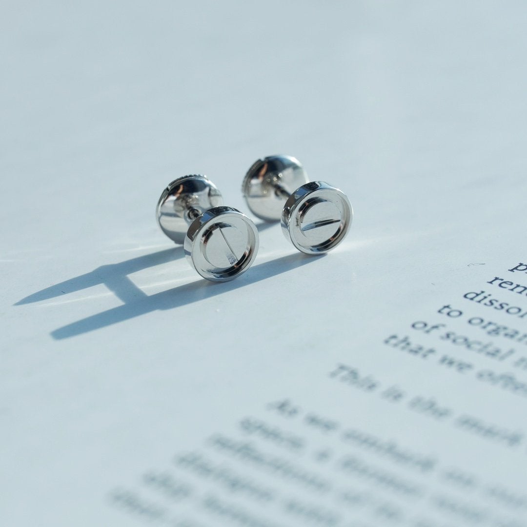 [⭐Veyra]LOVE EARRINGS SILVER 10MM