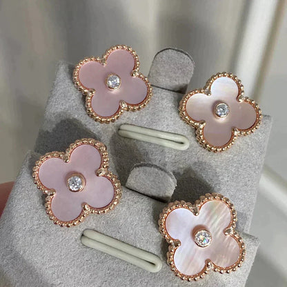 [⭐Veyra]CLOVER MEDIUM 1 MOTIFS  PINK MOP DIAMOND EARRINGS