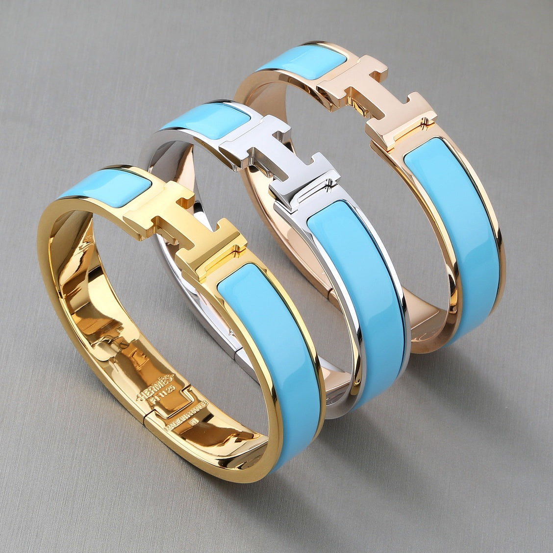 [⭐Veyra]H CLOUD BLUE BRACELET
