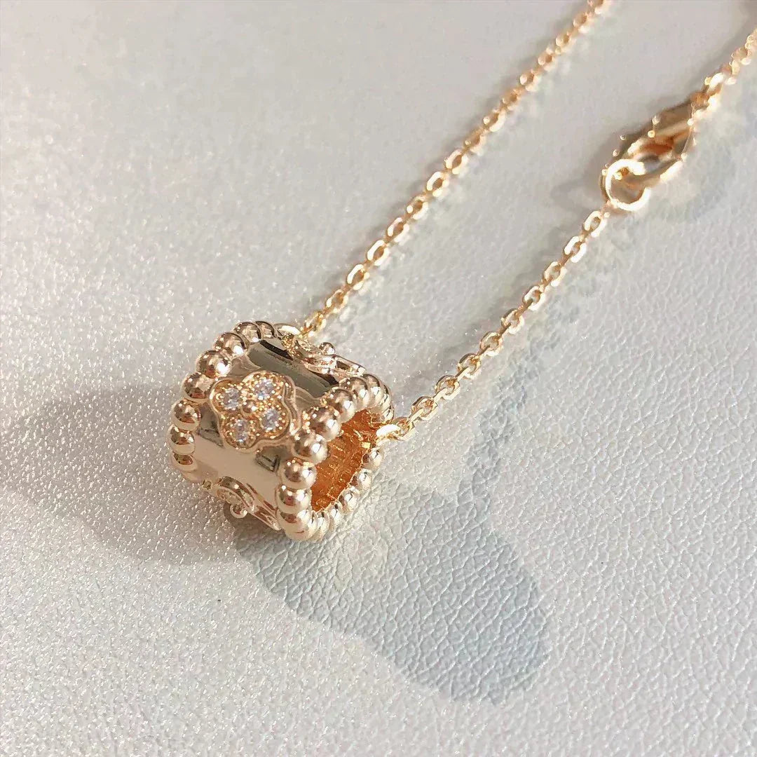 [⭐Veyra]PERLEE PEDANT NECKLACE GOLD / ROSE GOLD