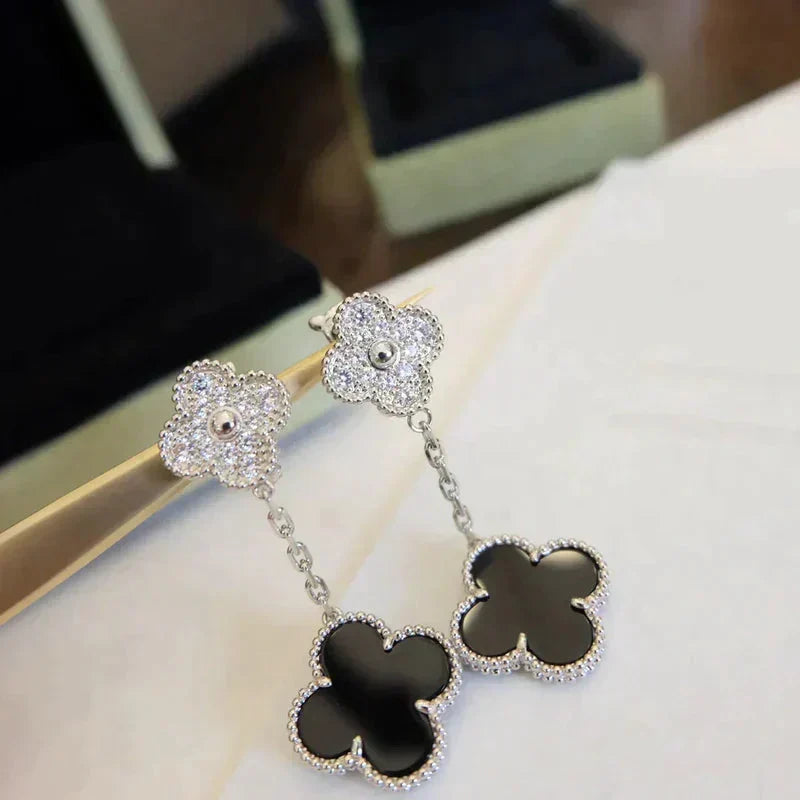 [⭐Veyra]CLOVER 2 MOTIFS  DIAMOND ONYX EARRINGS SILVER