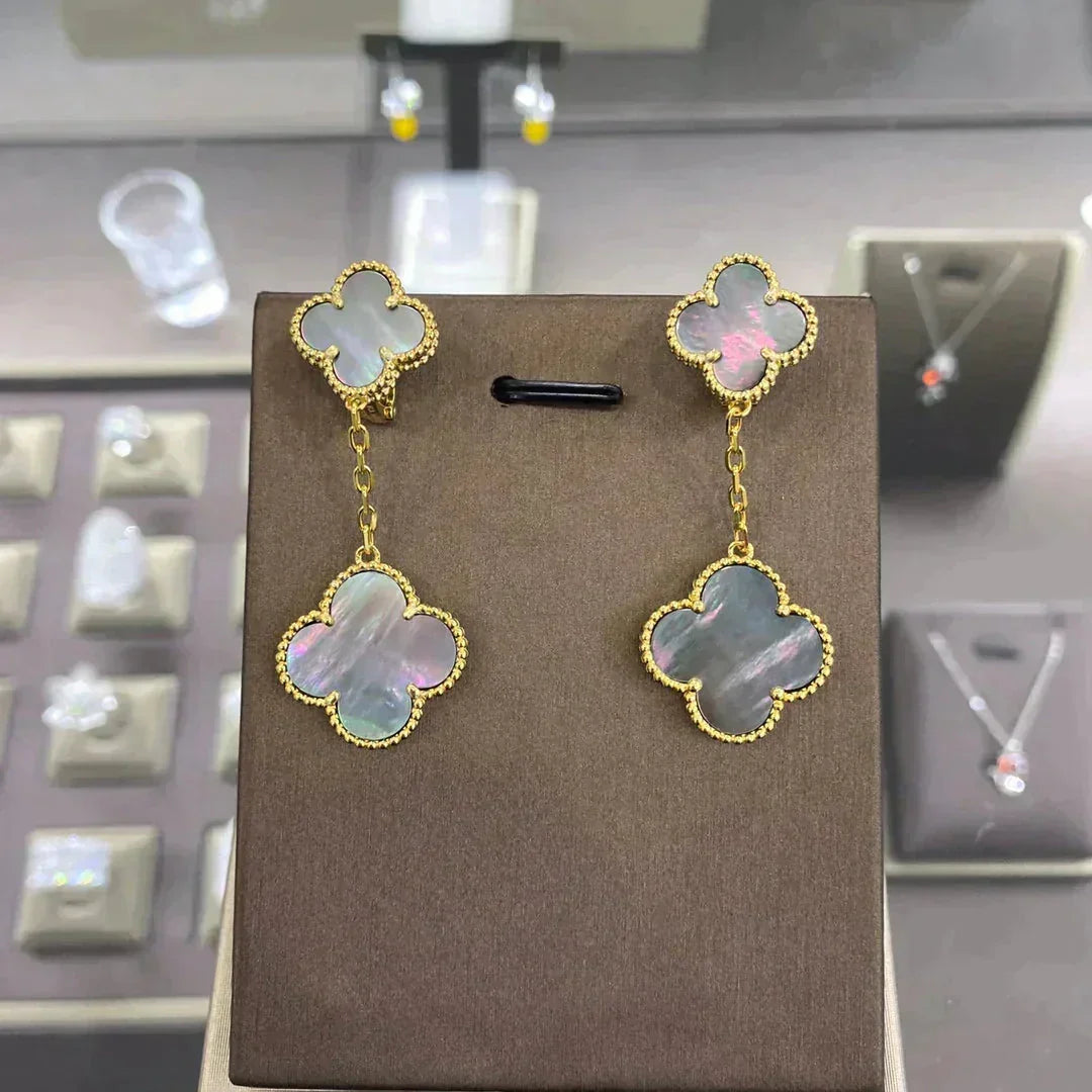 [⭐Veyra]CLOVER 2 MOTIFS  EARRINGS (MULTIPLE CHOICESC