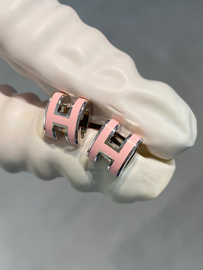 [⭐Veyra]MINI POP H SILVER EARRINGS PINK