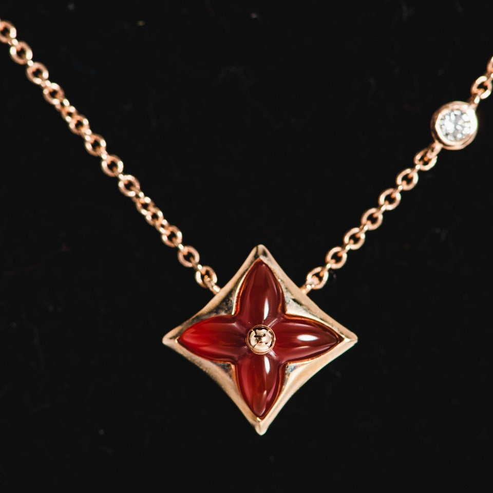 [⭐Veyra]STAR NECKLACE PINK GOLD 1 DIAMOND