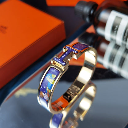 [⭐Veyra]H STAR AND MOON BRACELET 12MM