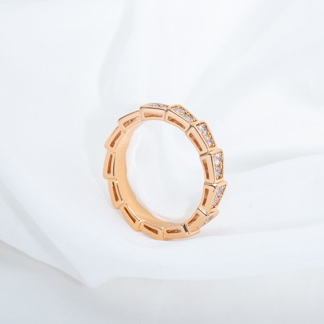 [⭐Veyra]SERPENTI RING PINK GOLD DIAMOND PAVED 3MM