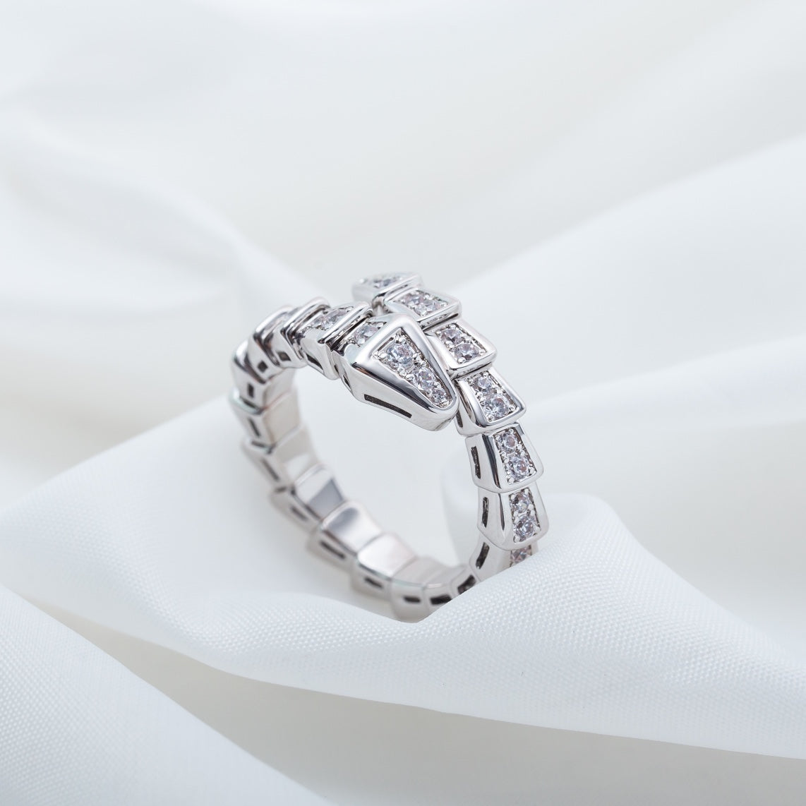 [⭐Veyra]SERPENTI RING SILVER DIAMOND PAVED 4MM