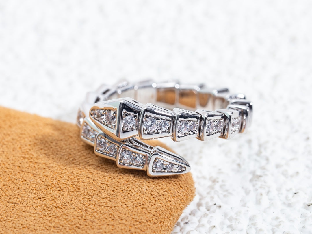 [⭐Veyra]SERPENTI RING SILVER DIAMOND PAVED 4MM