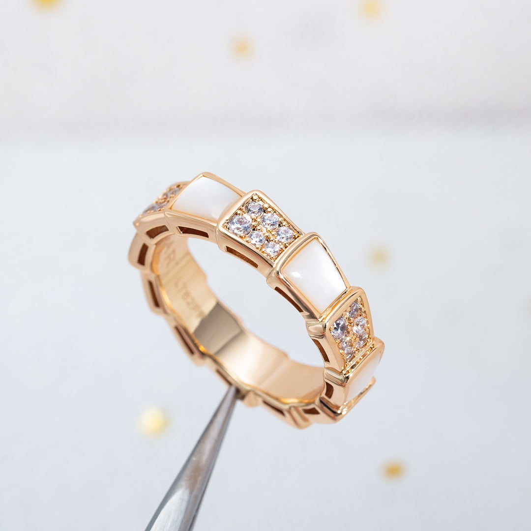 [⭐Veyra]SERPENTI RING PINK GOLD MOP DIAMOND PAVED 4MM