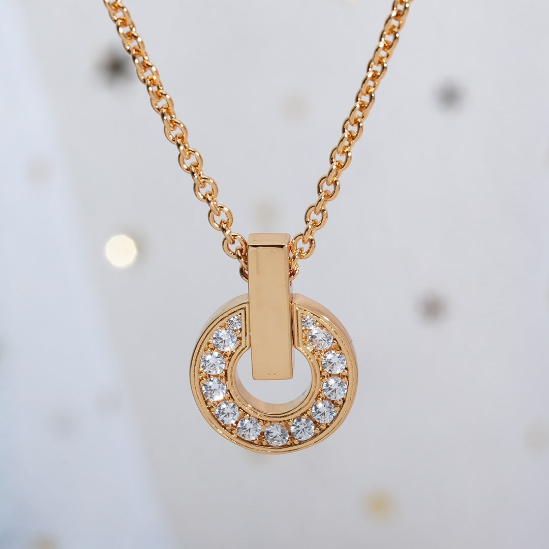 [⭐Veyra]GARI NECKLACE PINK GOLD DIAMOND