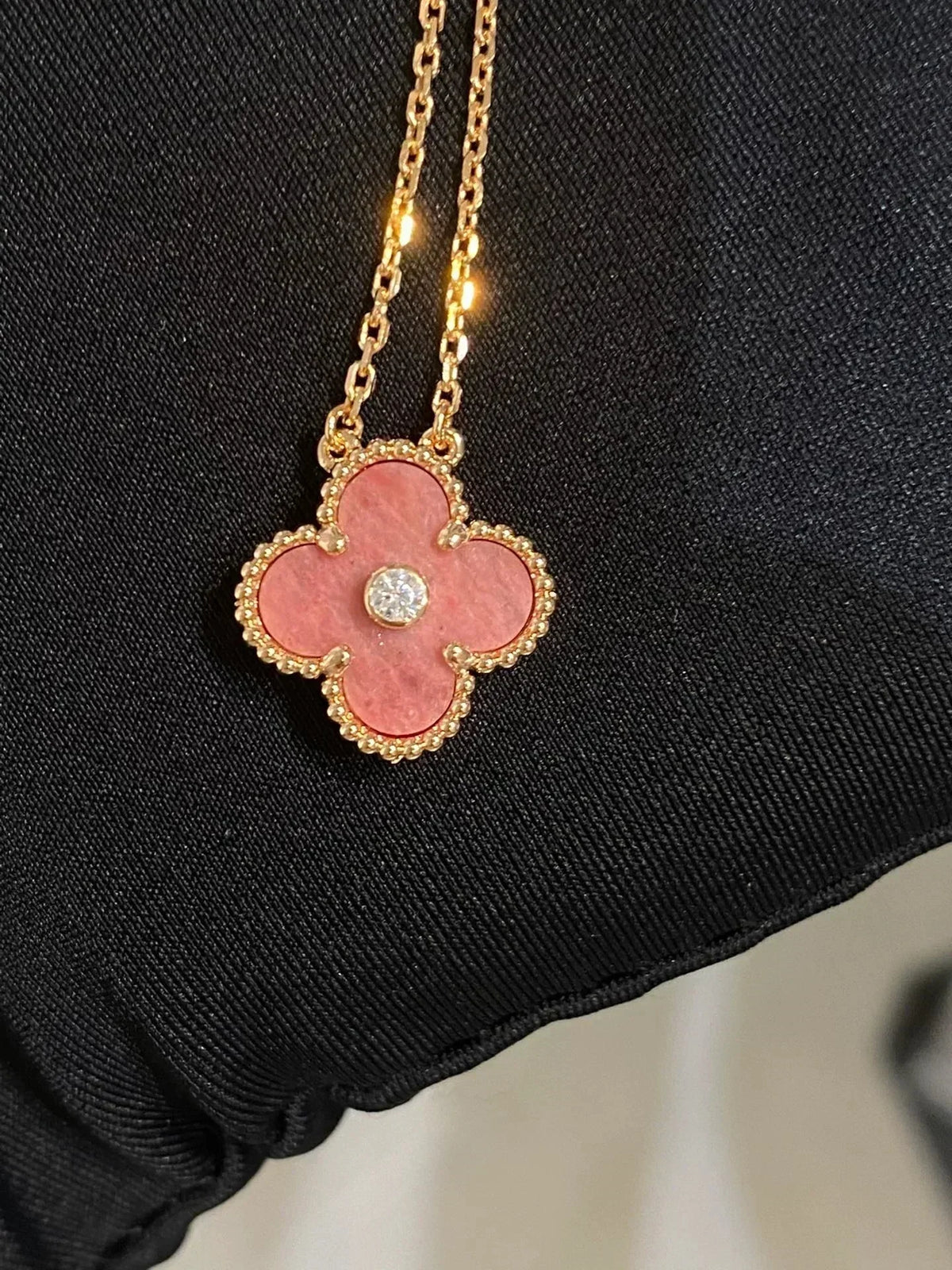 [⭐Veyra]CLOVER 15MM DIAMOND RHODONITE NECKLACE