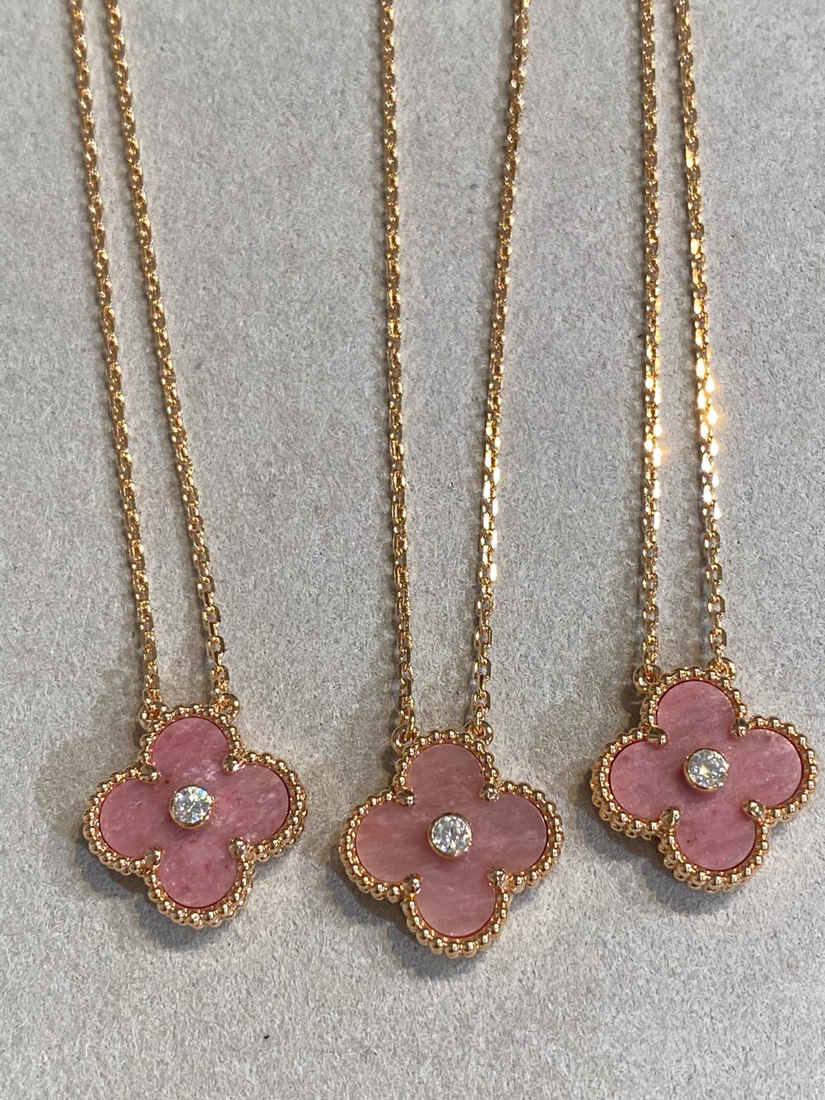[⭐Veyra]CLOVER 15MM DIAMOND RHODONITE NECKLACE