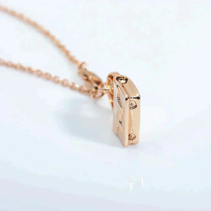 [⭐Veyra]AMULETTE PEDANT ROSE GOLD NECKLACE