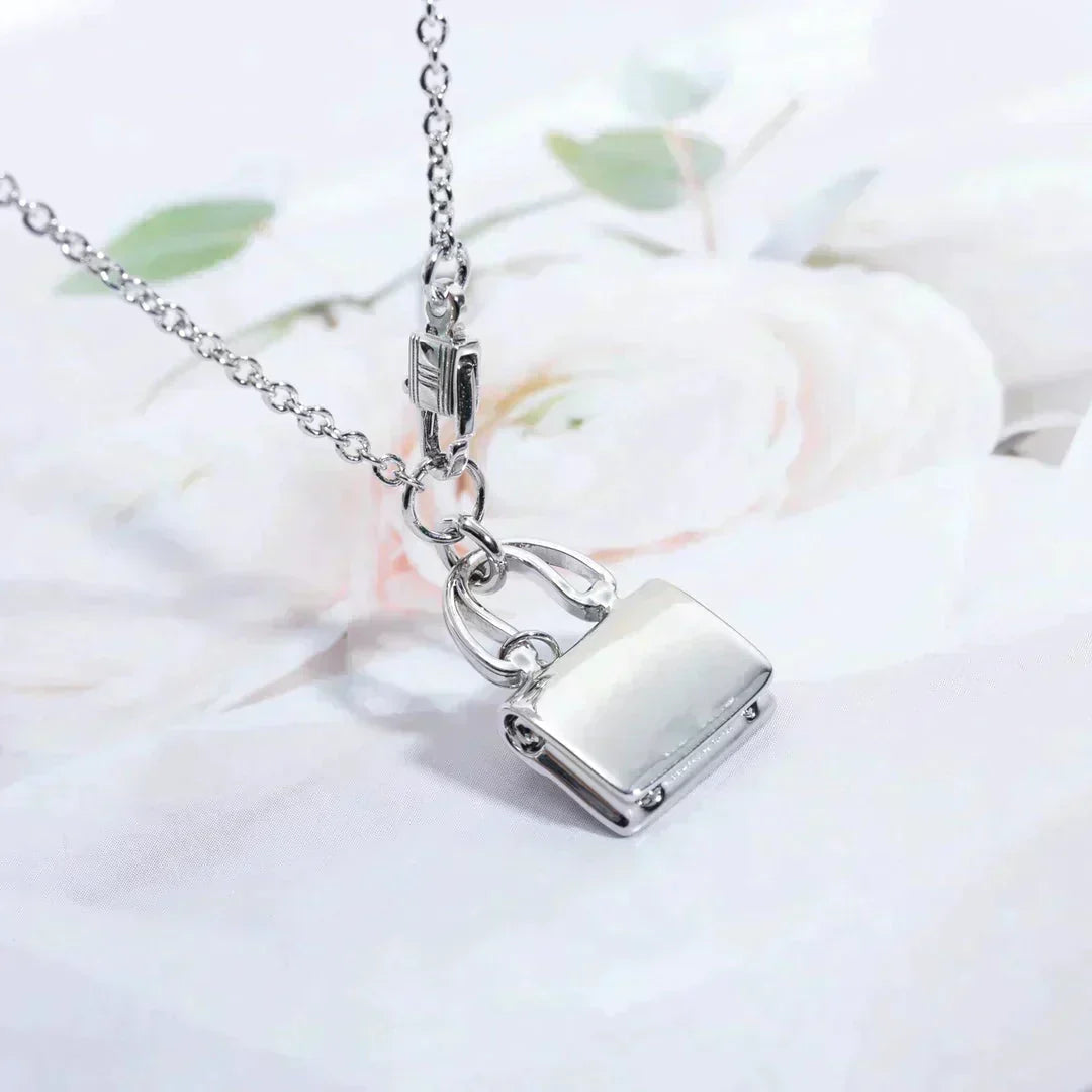 [⭐Veyra]AMULETTE PEDANT SILVER NECKLACE