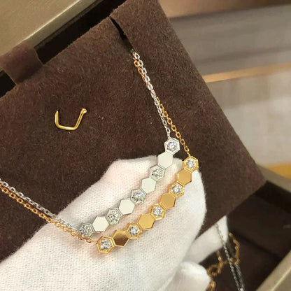 [⭐Veyra]BEE LOVE NECKLACE DIAMOND