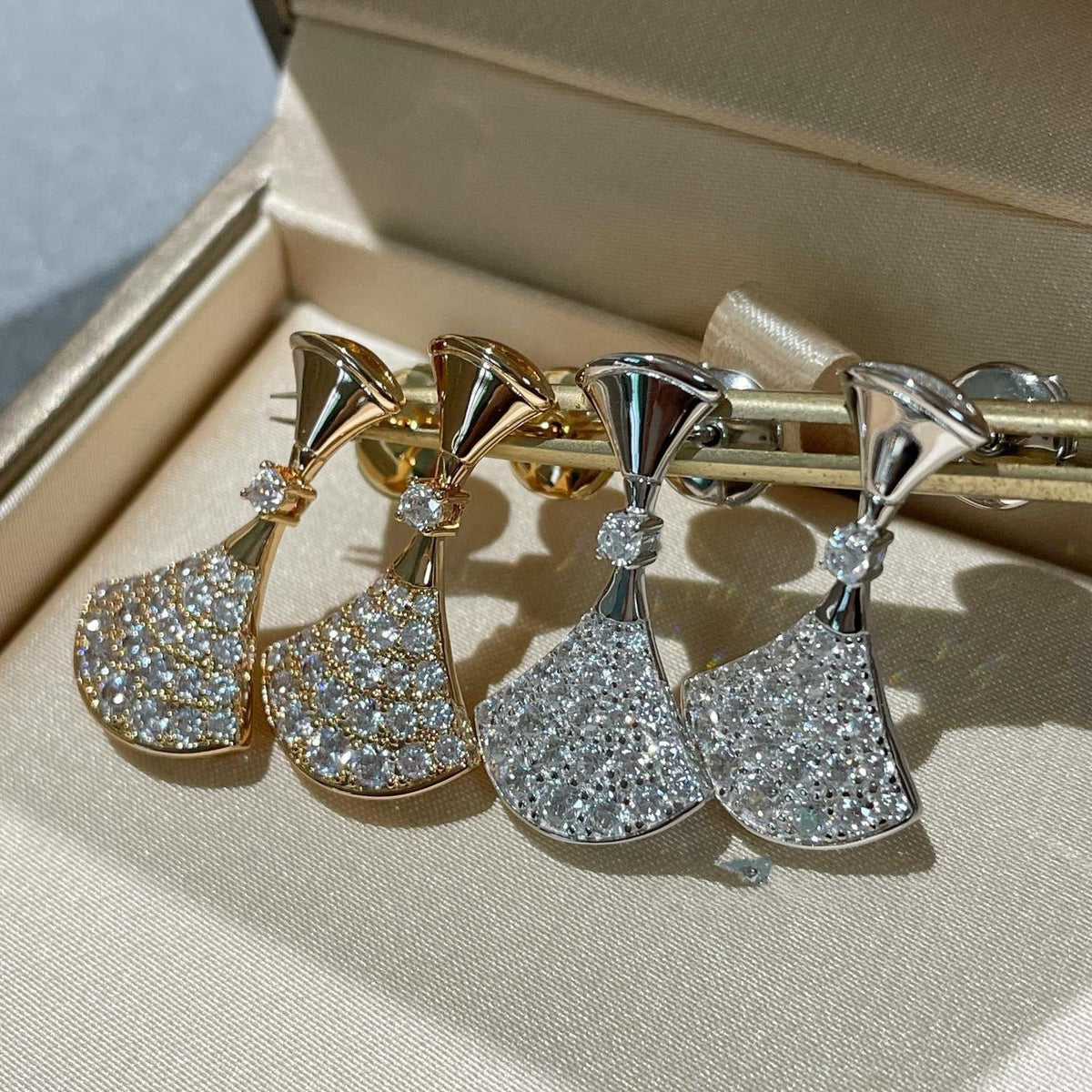 [⭐Veyra]DREAM EARRINGS DIAMOND