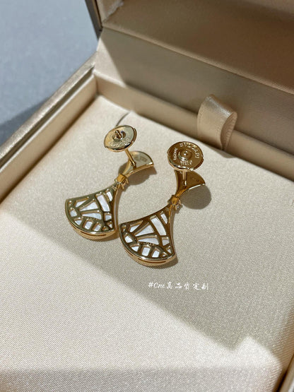 [⭐Veyra]DREAM MOP 1 DIAMOND EARRINGS