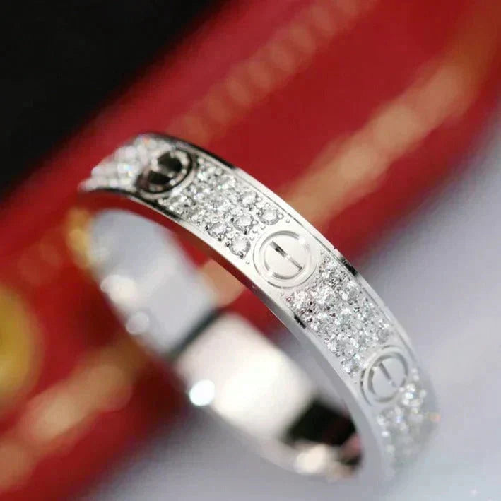 [⭐Veyra]LOVE RING 3.6MM DIAMOND PAVED