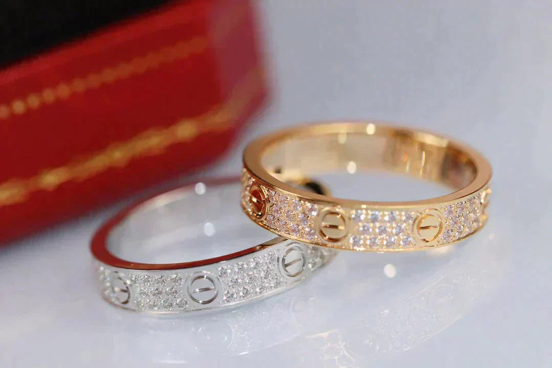 [⭐Veyra]LOVE RING 3.6MM DIAMOND PAVED