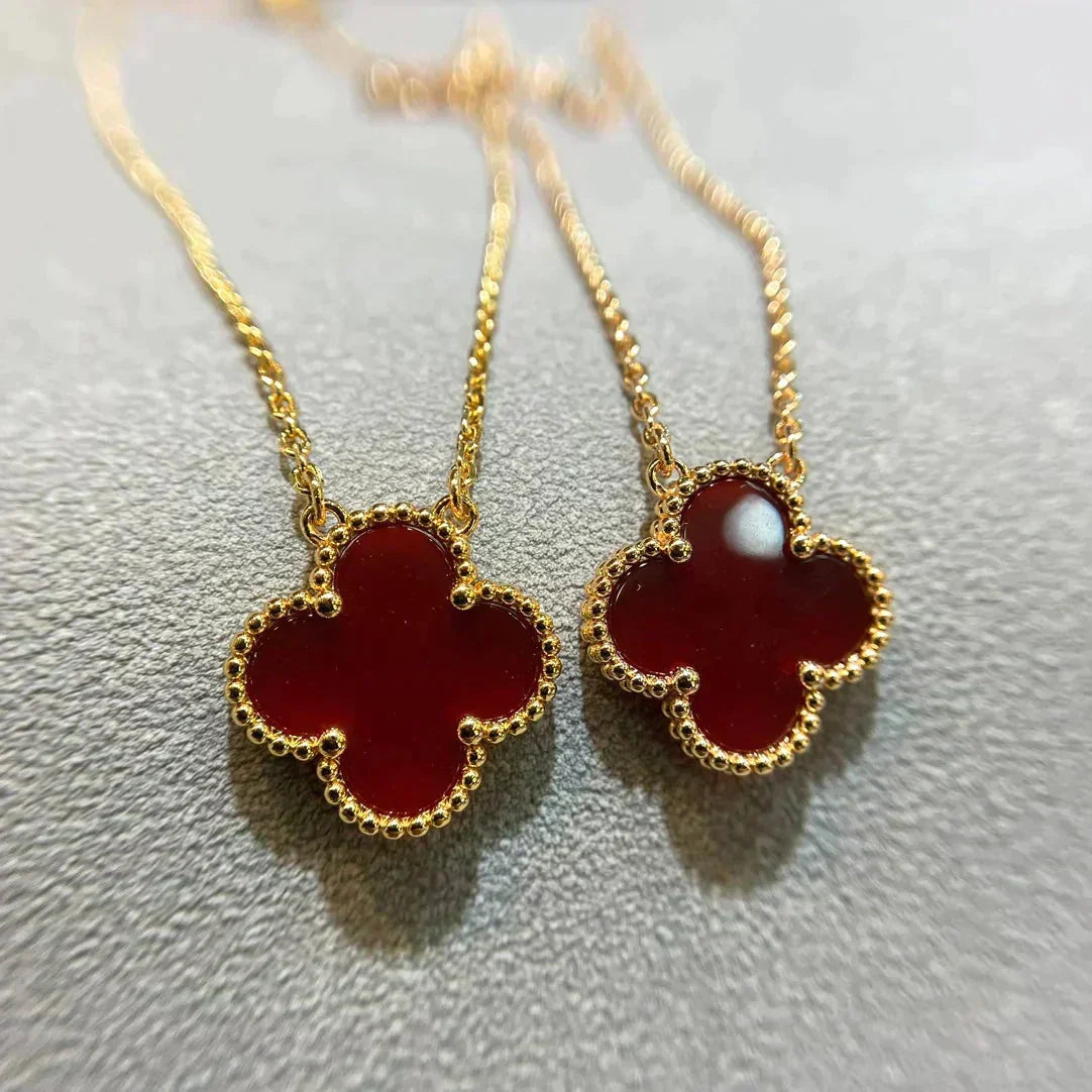 [⭐Veyra]CLOVER 15MM CARNELIAN SINGLE FLOWER NECKLACE