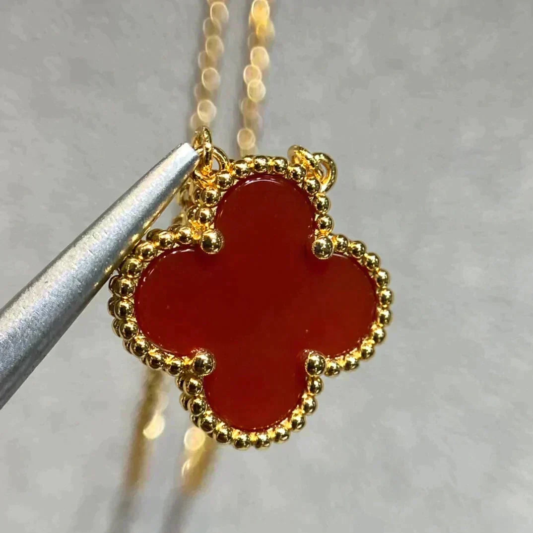 [⭐Veyra]CLOVER 15MM CARNELIAN SINGLE FLOWER NECKLACE