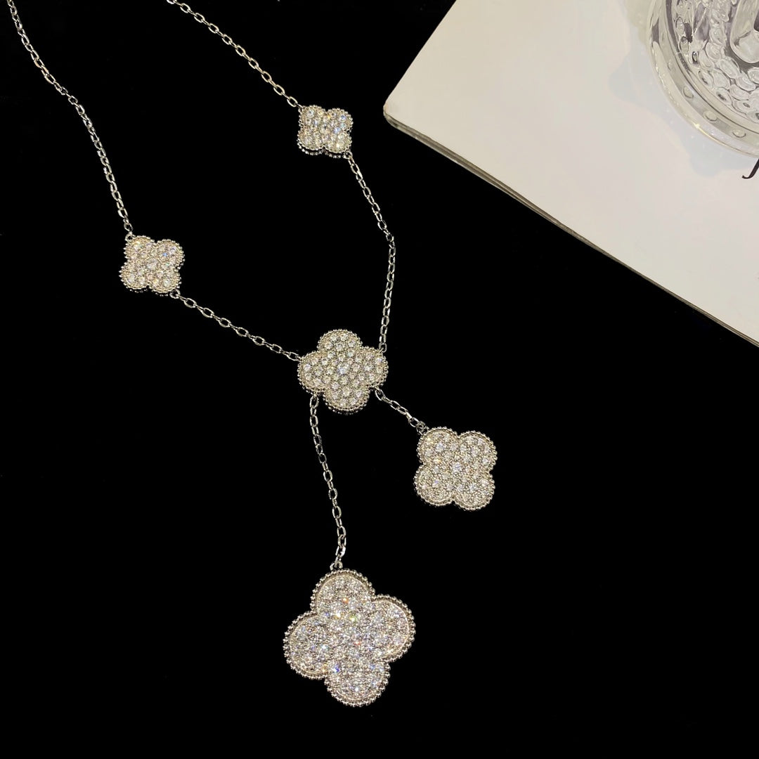 [⭐Veyra]CLOVER 5 MOTIFS SILVER DIAMONDS NECKLACE