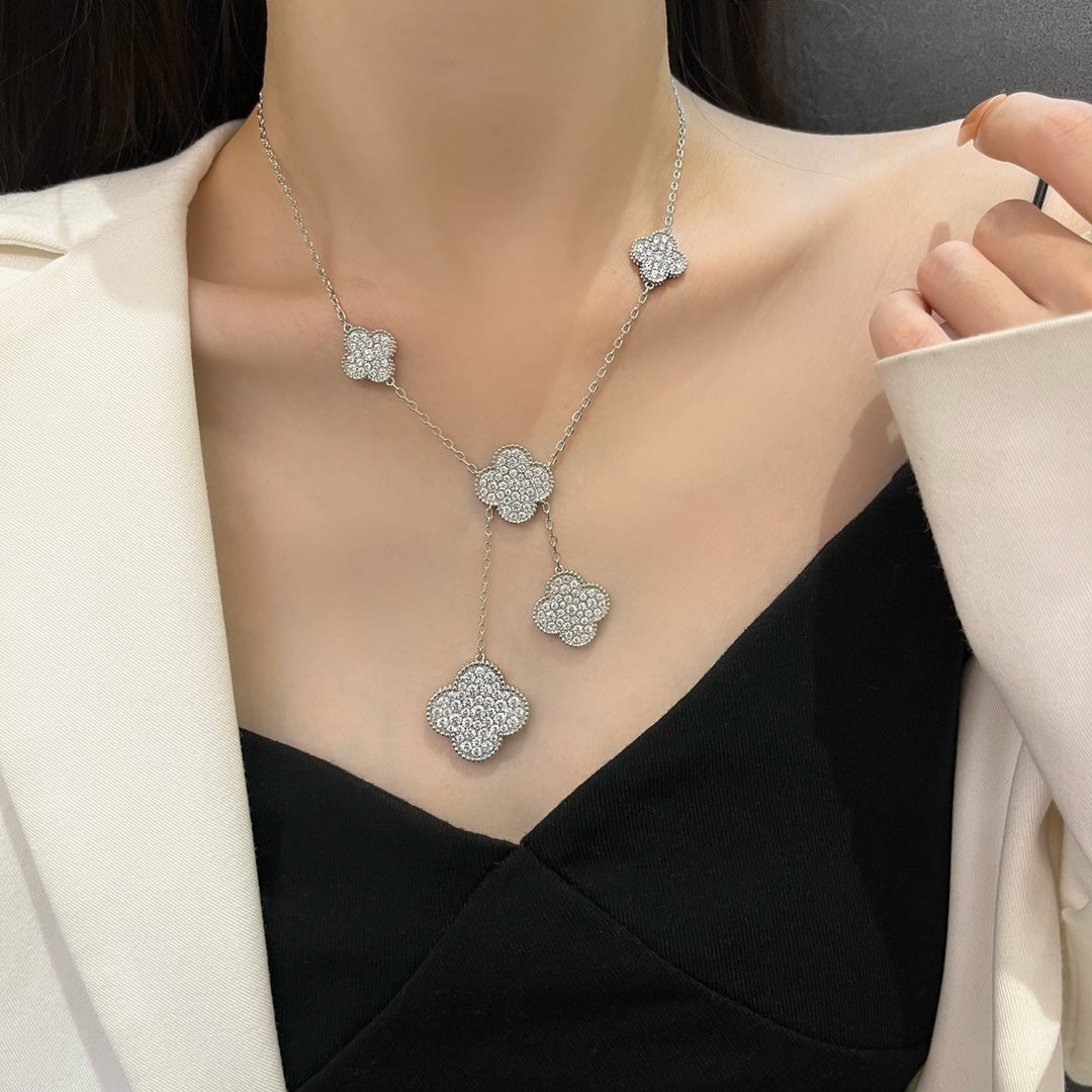 [⭐Veyra]CLOVER 5 MOTIFS SILVER DIAMONDS NECKLACE