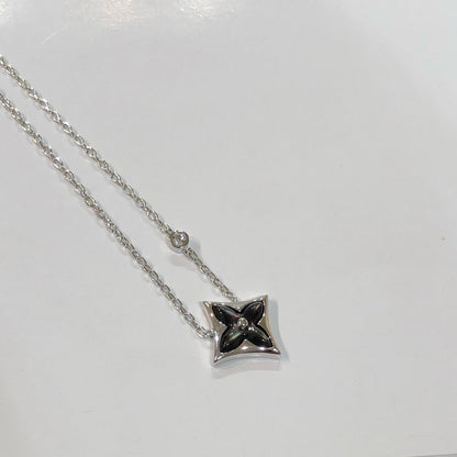 [⭐Veyra]STAR BLACK MOP NECKLACE