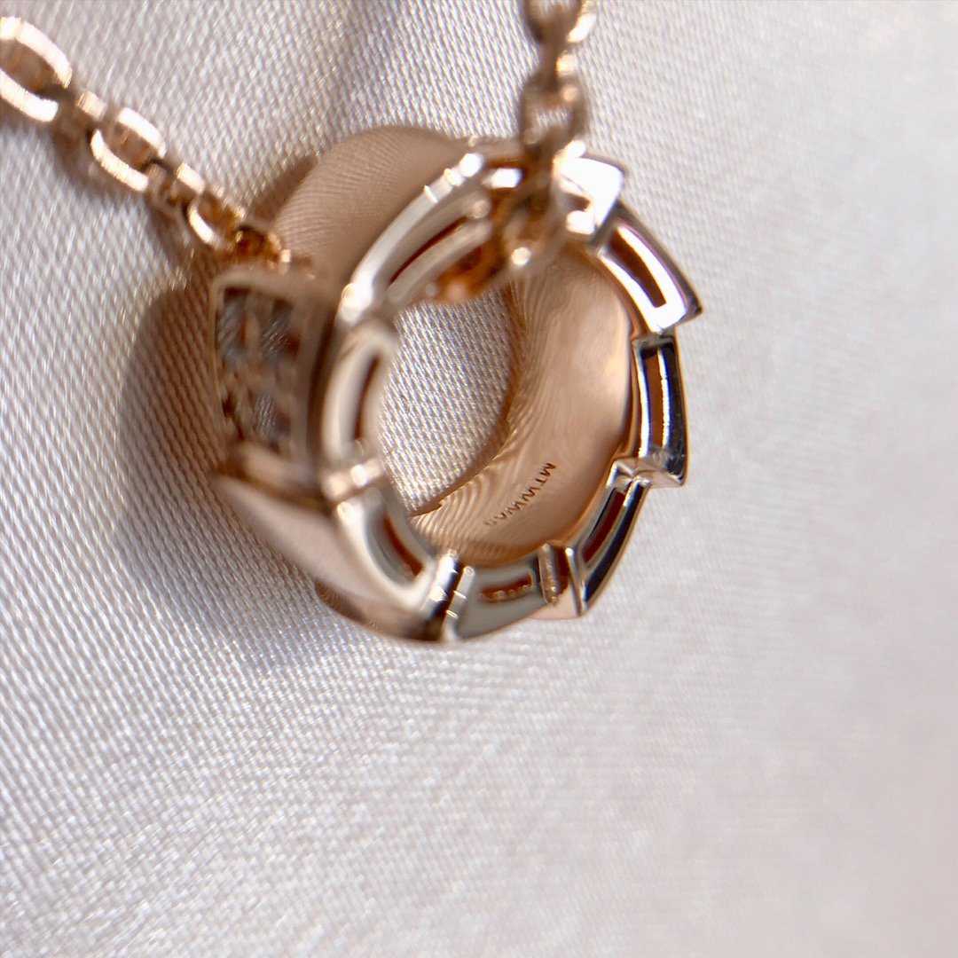 [⭐Veyra]SERPENTI PEDANT DIAMOND PINK GOLD NECKLACE