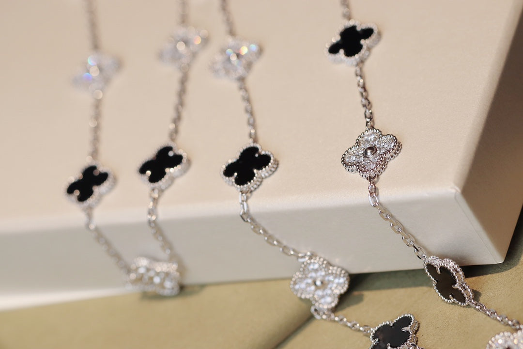 [⭐Veyra]CLOVER 20 MOTIFS ONYX DIAMOND SILVER
