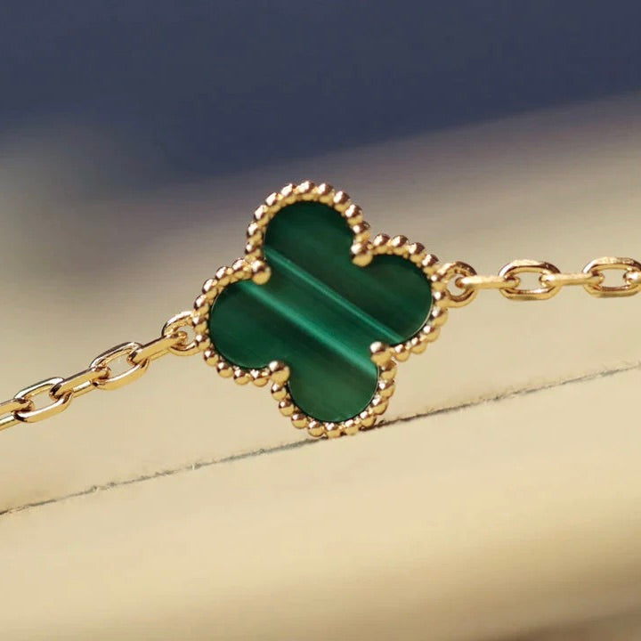 [⭐Veyra]CLOVER 20 MOTIFS MALACHITE DIAMOND NECKLACE