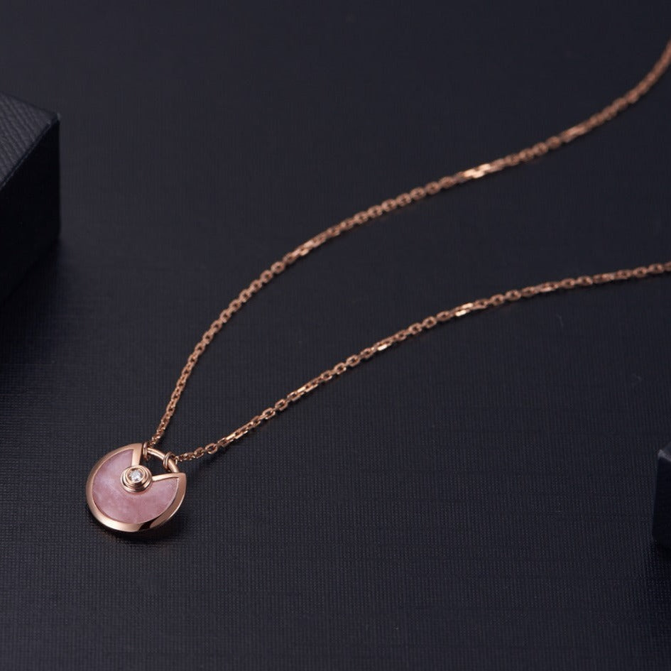 [⭐Veyra]AMULETTE ROSE GOLD PINK MOP NECKLACE