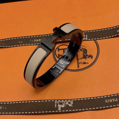 [⭐Veyra]H BRACELET 12MM BLACK BEIGE CERAMIC