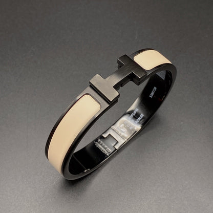 [⭐Veyra]H BRACELET 12MM BLACK BEIGE CERAMIC