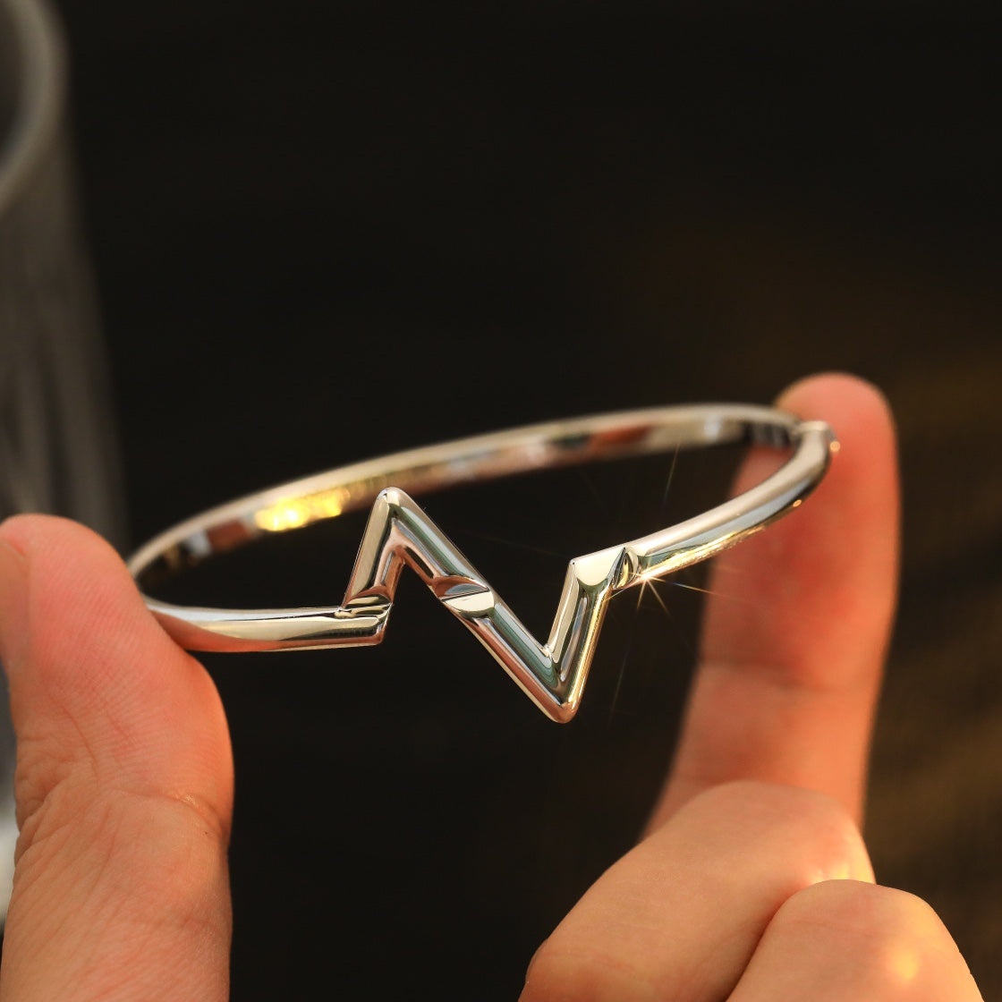 [⭐Veyra]VOLTE UPSITE DOWN BRACELET