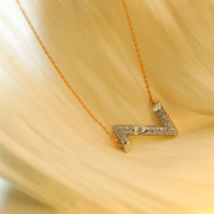 [⭐Veyra]VOLT SILVER DIAMOND PEDANT NECKLACE