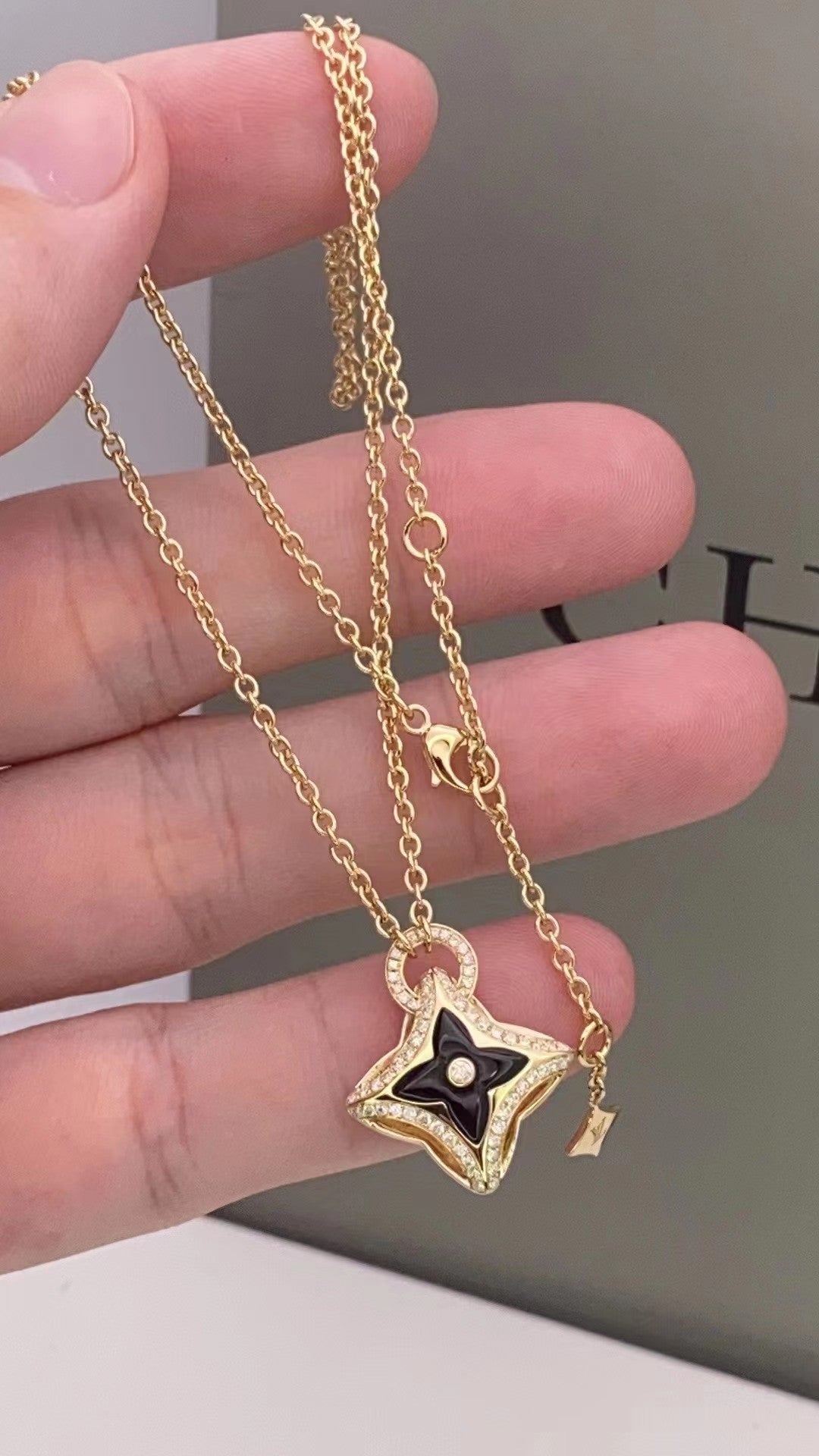 [⭐Veyra]STAR PEDANT PINK GOLD DIAMOND NECKLACE