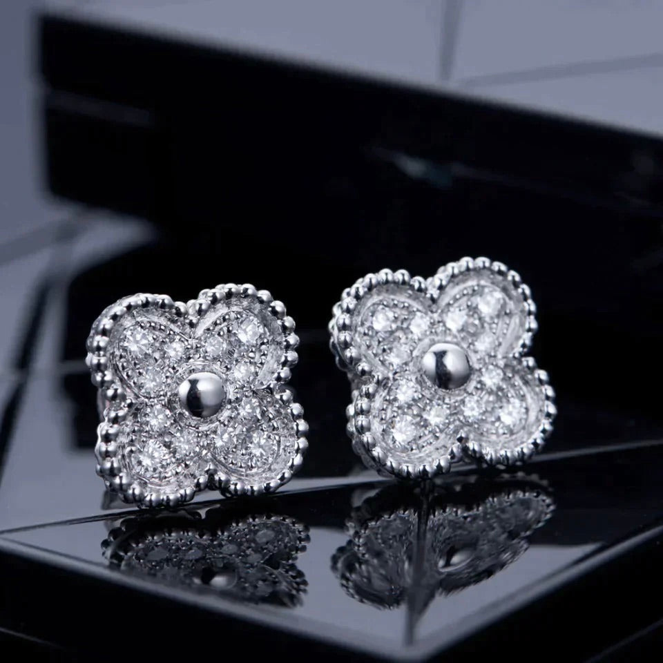 [⭐Veyra]CLOVER 1 MOTIFS DIAMOND STUD EARRINGS SILVER