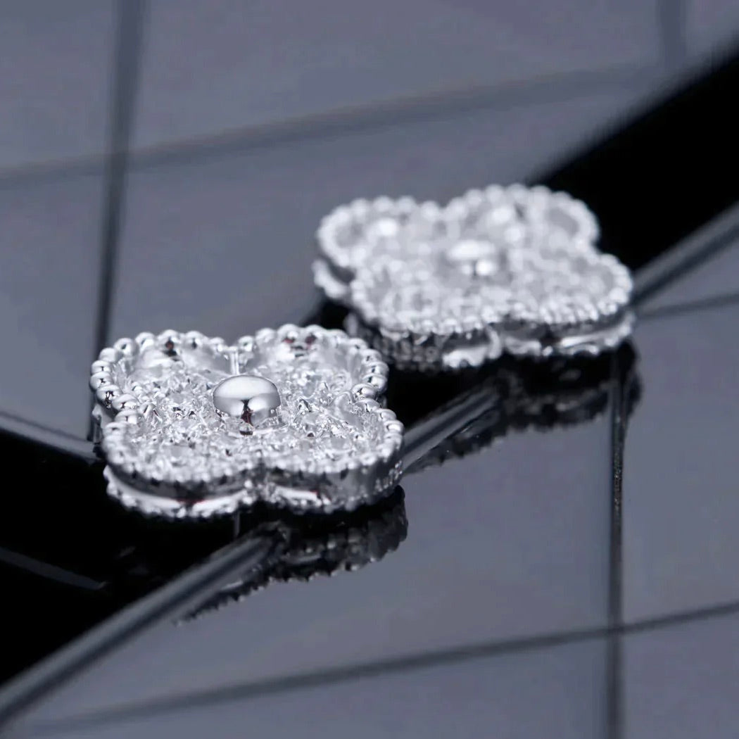 [⭐Veyra]CLOVER 1 MOTIFS DIAMOND STUD EARRINGS SILVER