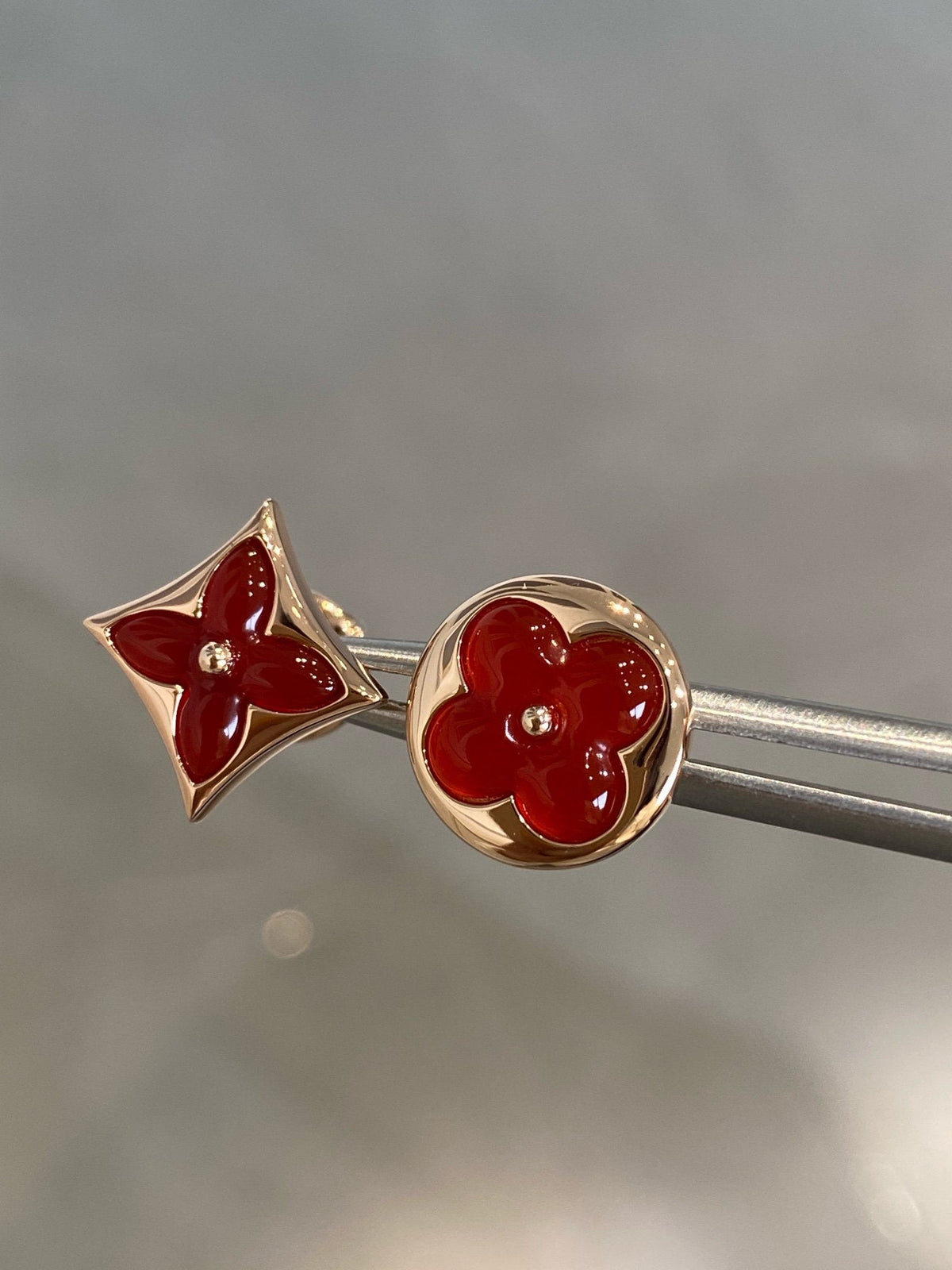 [⭐Veyra]STAR AND SUN PINK GOLD CARNELIAN STUD EARRINGS