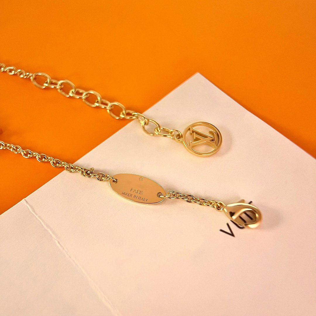 [⭐Veyra]LOGO STAR MOTIF GOLD BRACELET