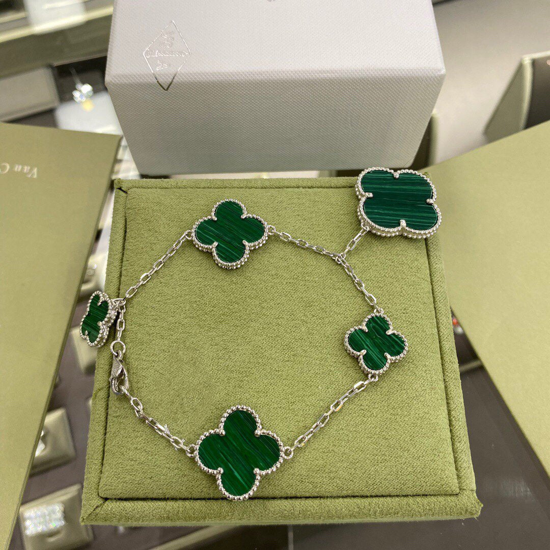 [⭐Veyra]CLOVER 5 MOTIFS SIVLER MALACHITE BRACELET