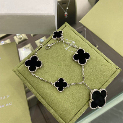 [⭐Veyra]CLOVER 5 MOTIFS SIVLER ONYX BRACELET
