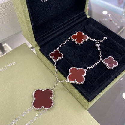 [⭐Veyra]CLOVER 5 MOTIFS SIVLER CARNELIAN BRACELET