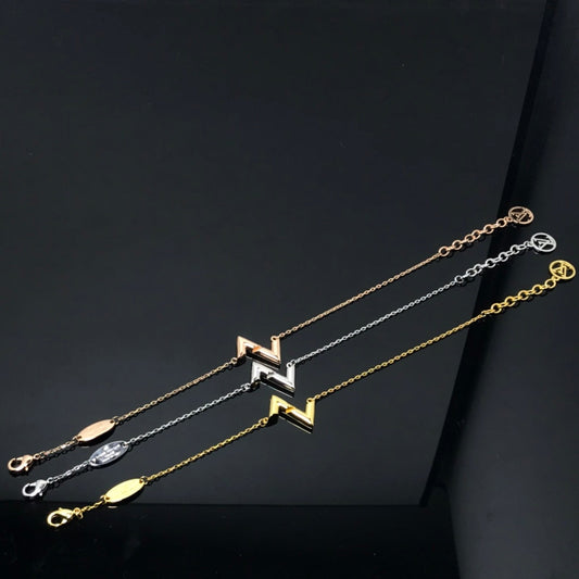 [⭐Veyra]VOLT LV LOGO BRACELET